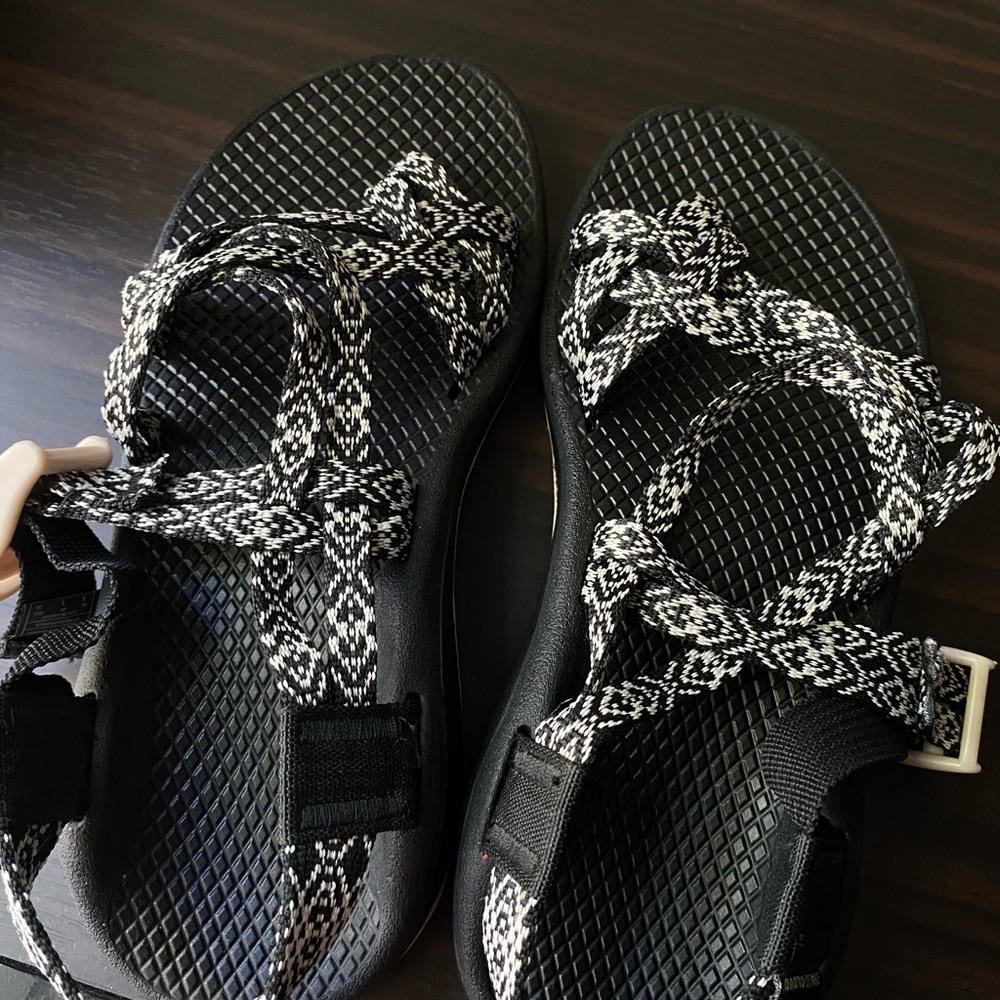 SOLD! - Picture 2 of 4